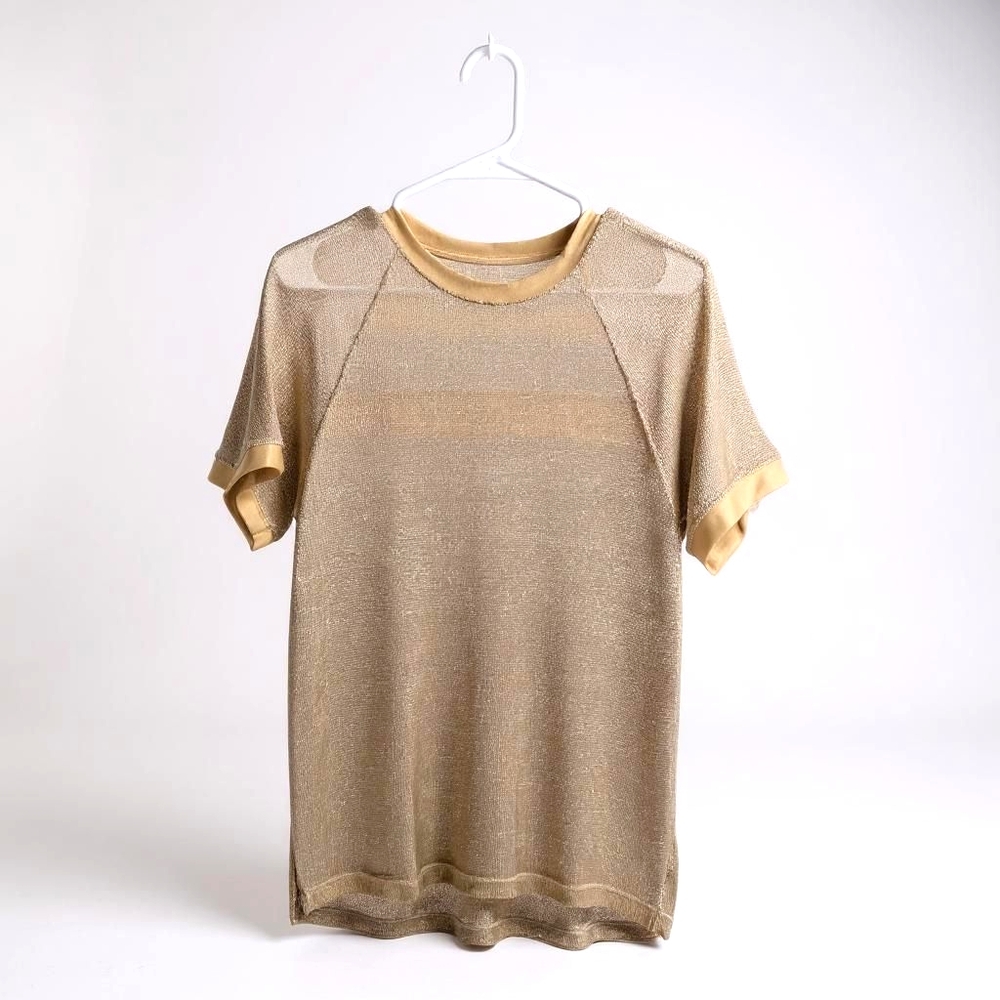 Trendy Mesh Gold Short Sleeve Tee